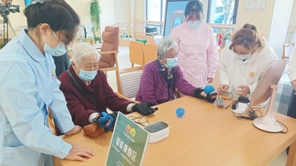 浦东新区“东西南北中”布局落子 首家养老机构开业，构筑老年人养护服务新蓝图